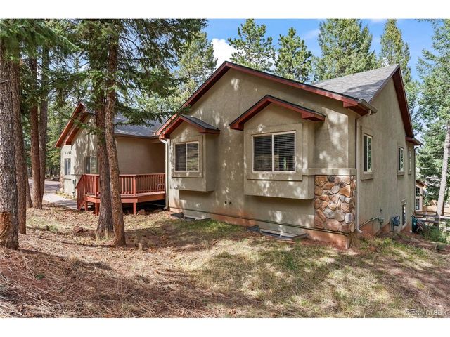 1308 Spruce Ridge Ln, Woodland Park, CO 80863