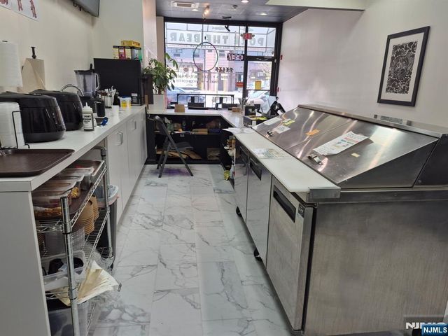 450 Livingston Street, Norwood, NJ 07648