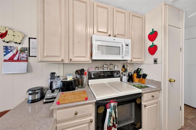 141 AZALEA TRAIL, Leesburg, FL 34748