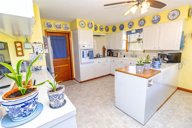 1202 Pecan Street, Channelview, TX 77530