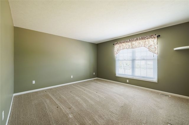 1219 Waterbrook Crossing, Webster, NY 14580