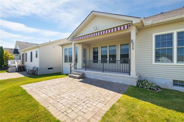 1219 Waterbrook Crossing, Webster, NY 14580