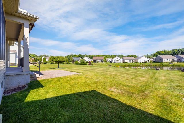 1219 Waterbrook Crossing, Webster, NY 14580