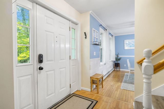 35 Old Lee Road, Newfields, NH 03856