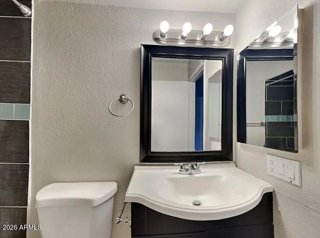 4029 E ALTA VISTA Road, Phoenix, AZ 85042