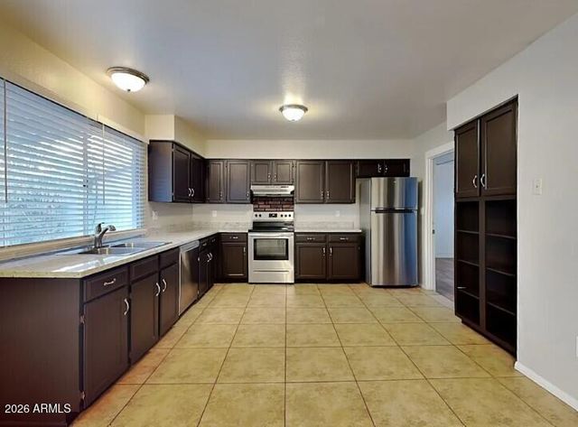 4029 E ALTA VISTA Road, Phoenix, AZ 85042