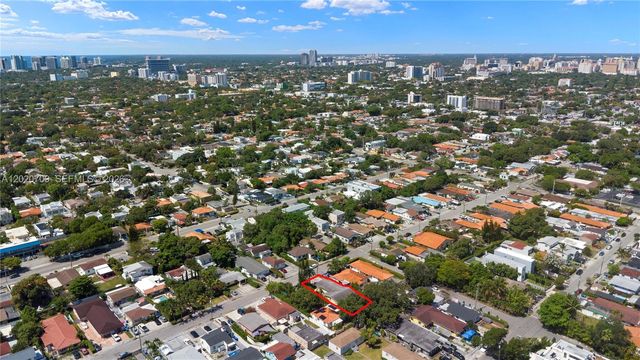 2275 SW 15th St, Miami, FL 33145
