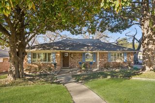 10021 Lanshire Drive, Dallas, TX 75238