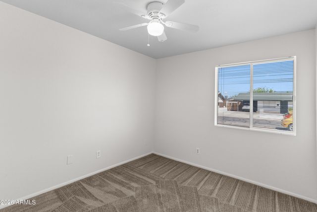 8825 W ROMA Avenue, Phoenix, AZ 85037