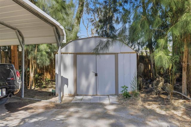 2512 16TH AVENUE DRIVE E, Bradenton, FL 34208