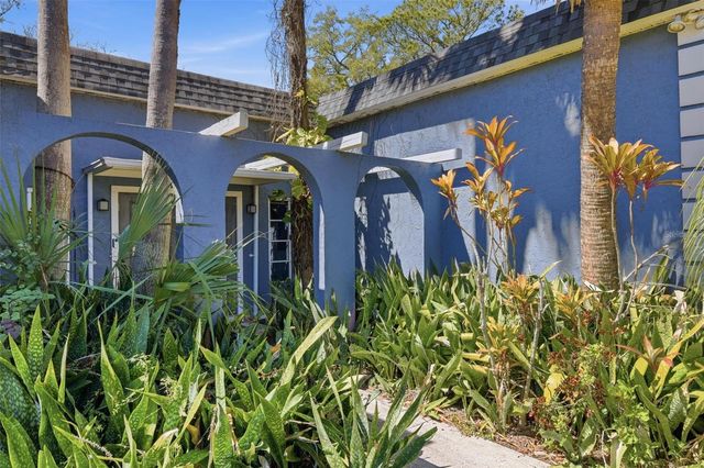 2512 16TH AVENUE DRIVE E, Bradenton, FL 34208