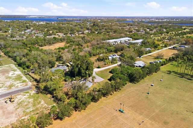 2512 16TH AVENUE DRIVE E, Bradenton, FL 34208