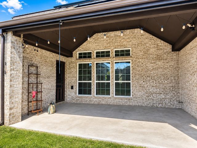 7720 Falcon Ridge Road, Denton, TX 76208
