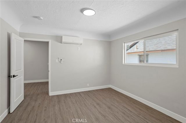 1329 W 88th, Los Angeles, CA 90044
