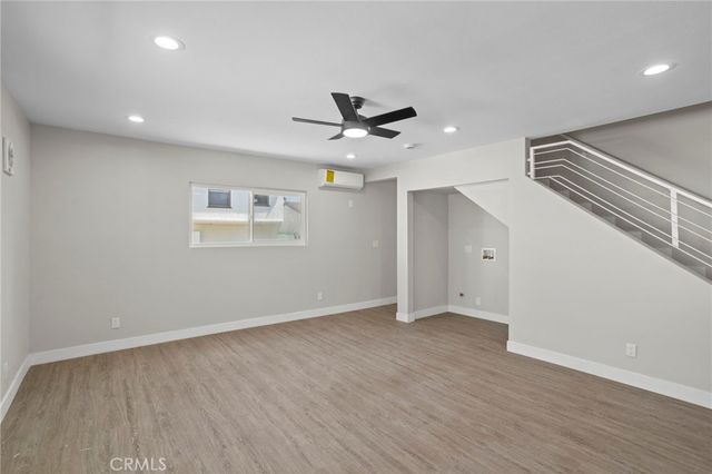 1329 W 88th, Los Angeles, CA 90044