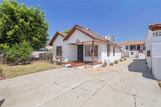1329 W 88th, Los Angeles, CA 90044