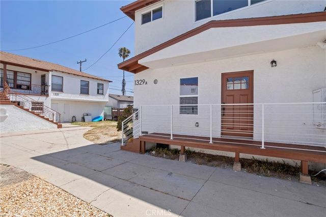 1329 W 88th, Los Angeles, CA 90044