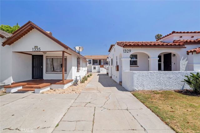1329 W 88th, Los Angeles, CA 90044