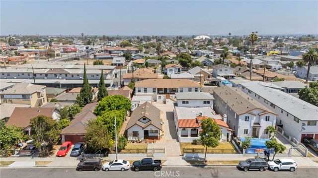 1329 W 88th, Los Angeles, CA 90044