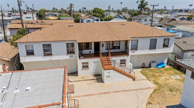1329 W 88th, Los Angeles, CA 90044