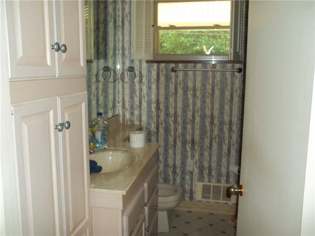 121 Hillcrest Dr, Daugherty Twp, PA 15066