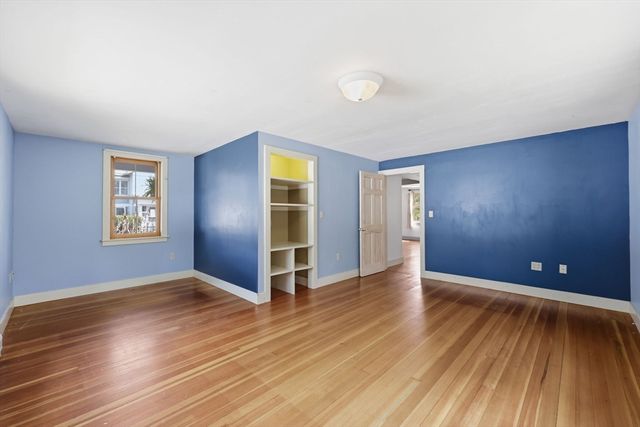 67 Milton St, Northampton, MA 01062