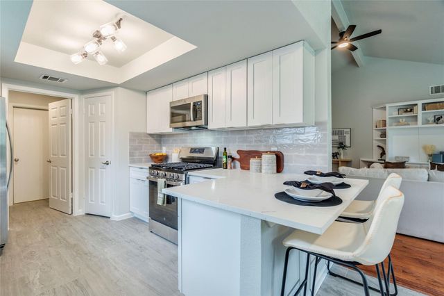 12710 Poquoson DR, Austin, TX 78727