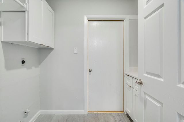 12710 Poquoson DR, Austin, TX 78727