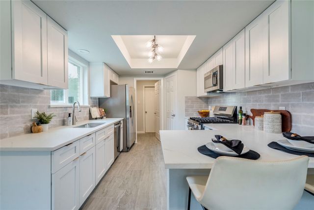 12710 Poquoson DR, Austin, TX 78727