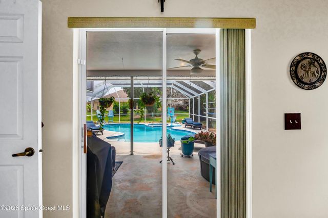 2400 Bent Pine Street, Melbourne, FL 32935