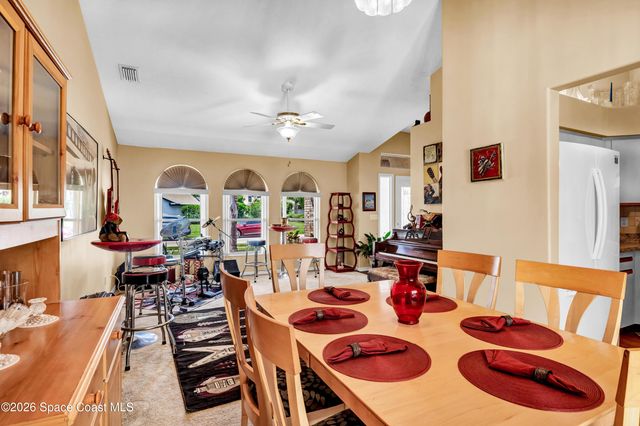 2400 Bent Pine Street, Melbourne, FL 32935