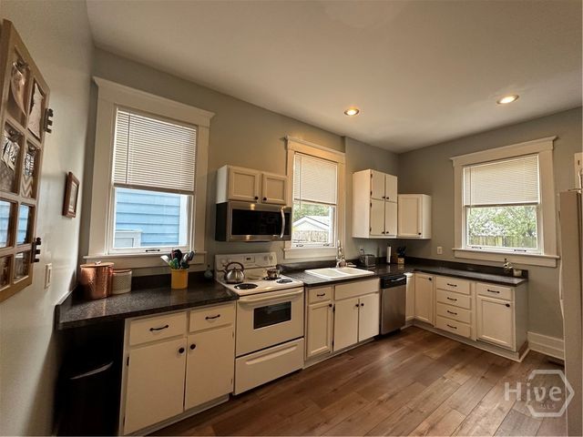 224 E Duffy Street, Savannah, GA 31401