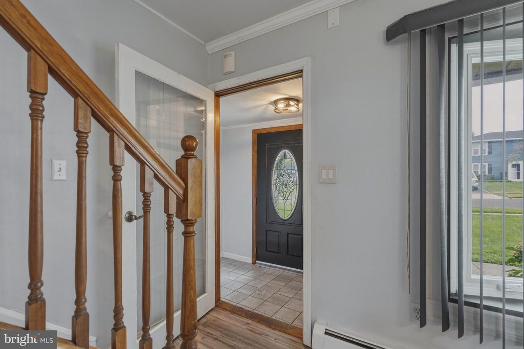18 TINDER RD, LEVITTOWN, PA 19056 — photo 3