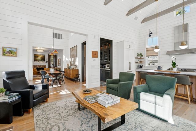 105 Friend Street, Mount Pleasant, SC 29464