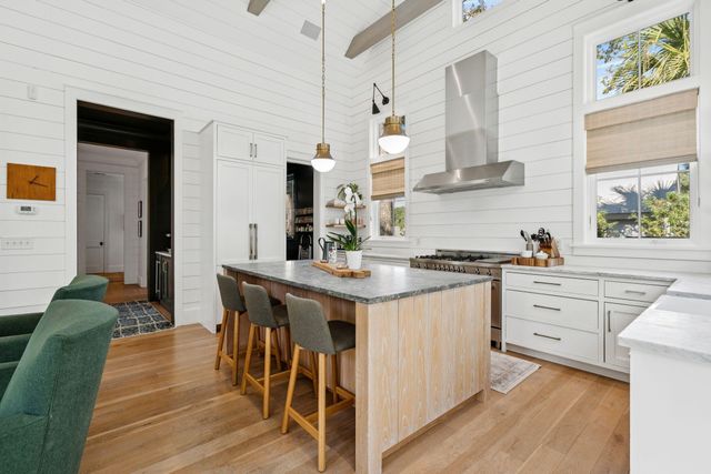 105 Friend Street, Mount Pleasant, SC 29464