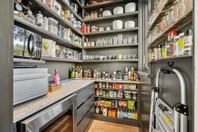 105 Friend Street, Mount Pleasant, SC 29464