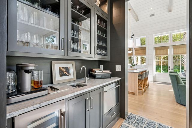 105 Friend Street, Mount Pleasant, SC 29464