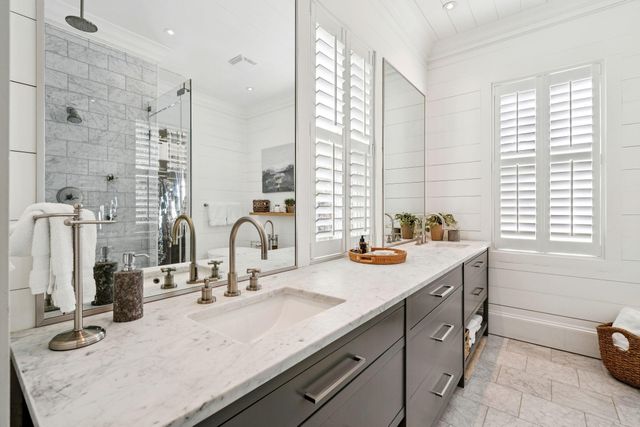 105 Friend Street, Mount Pleasant, SC 29464