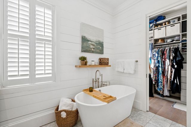 105 Friend Street, Mount Pleasant, SC 29464