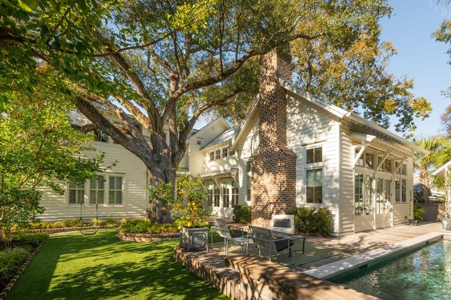 105 Friend Street, Mount Pleasant, SC 29464