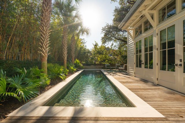 105 Friend Street, Mount Pleasant, SC 29464