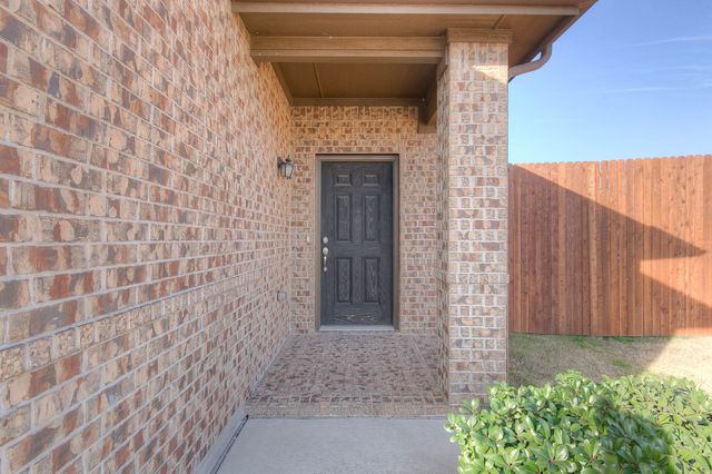 1205 Glen Court, Weatherford, TX 76087