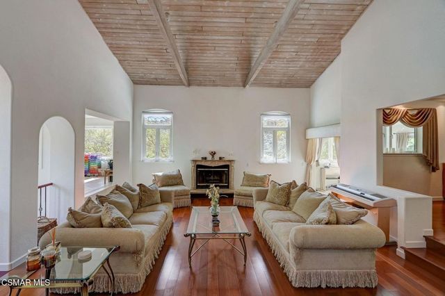 7 Bell Canyon Road, Bell Canyon, CA 91307