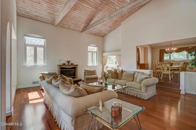 7 Bell Canyon Road, Bell Canyon, CA 91307