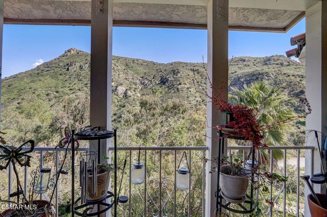 7 Bell Canyon Road, Bell Canyon, CA 91307