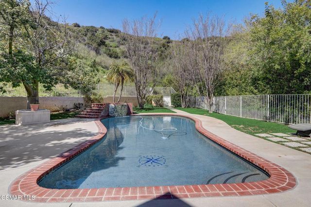 7 Bell Canyon Road, Bell Canyon, CA 91307