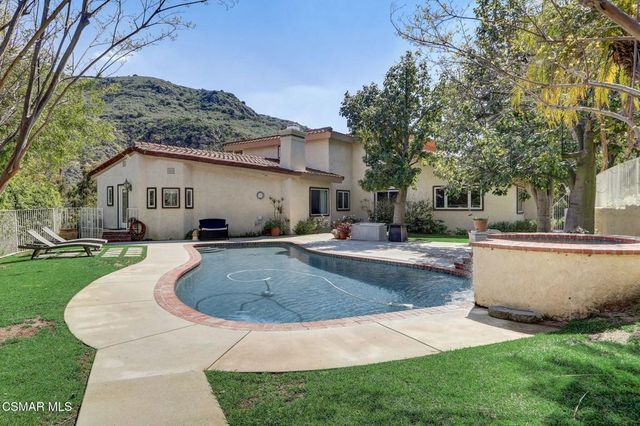 7 Bell Canyon Road, Bell Canyon, CA 91307
