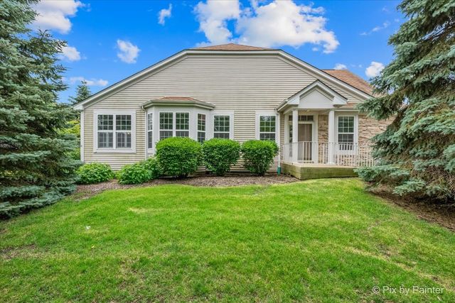 2933 Talaga Drive, Algonquin, IL 60102