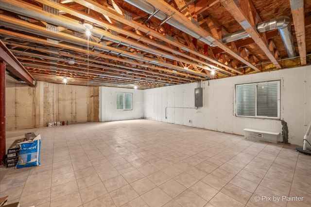 2933 Talaga Drive, Algonquin, IL 60102