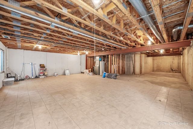 2933 Talaga Drive, Algonquin, IL 60102